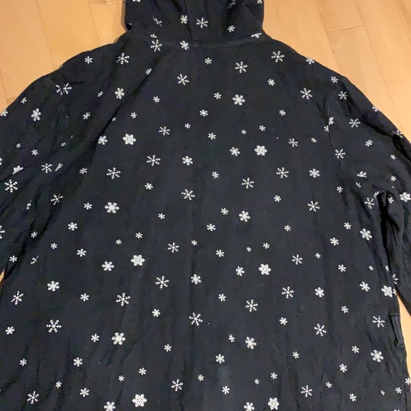 🧸2/$40 Ladies Faded Glory Snowflake hooded housecoat - size Small - Picture 9 of 12